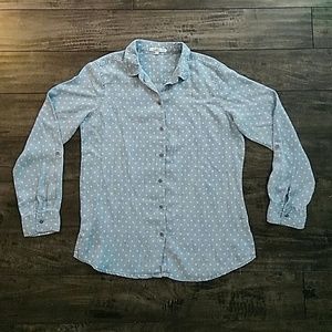 NWOT chambray polka dot button up size L